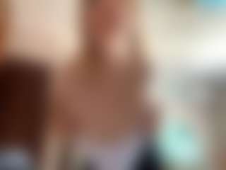 GinetteBeechner's Live Sex Cam Show
