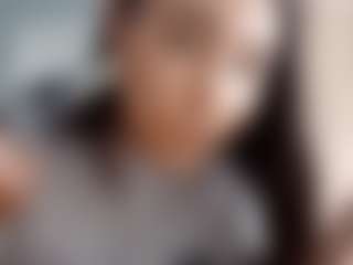 Mia's Live Sex Cam Show