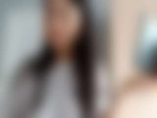 Live cam show with Mia - Ball Sucking on Sex Cam Show