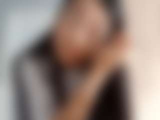 Live cam show with Mia - Bedroom on Fapmatic.com