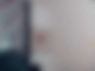 Show en direct avec Jessica-ortega - Smoking sur Camsoda