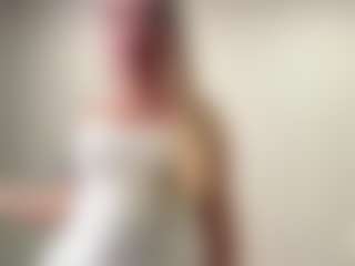 Live cam show with KaciLorimer - Barelylegal on Gym Cam Girls