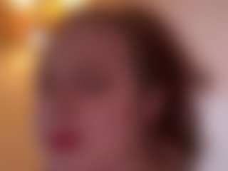 Live cam show with Amber Mae - Red Hair on Milfs Live