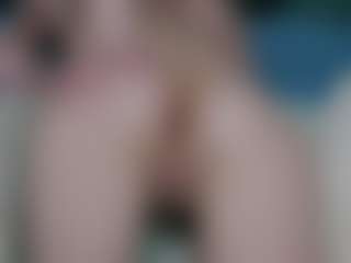 LeiaHux's Live Sex Cam Show
