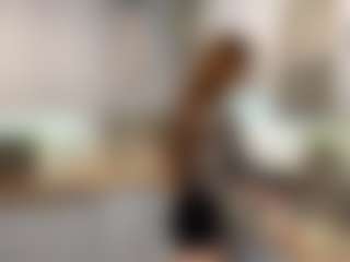 Live cam show with Kalie - Brown Hair on Camsoda