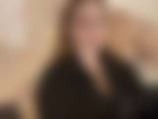 Live cam show with Kalie - Middle Aged on Dolls Live