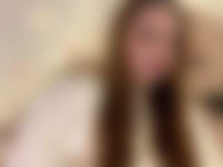 Live cam show with Kalie - Petite on Gym Cam Girls