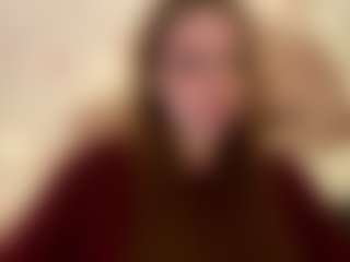 Live cam show with Kalie - Lesbian on CamwithHer