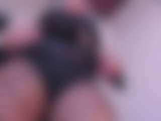 Live cam show with malory-sensations - Ass Clapping on live18s.com