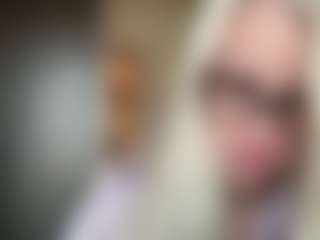 MaribethWheelis's Live Sex Cam Show