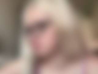 MaribethWheelis's Live Sex Cam Show
