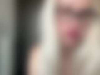 MaribethWheelis's Live Sex Cam Show