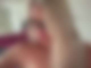 Live cam show with MaribethWheelis - Blonde Hair MILF on mypornchat.com