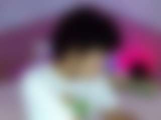 Live cam show with Matiwhottx - Blowjob on Soda Cam