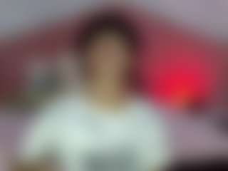 Live cam show with Matiwhottx - Average on TeamSkeetLive