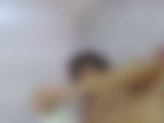 Live cam show with Matiwhottx - Brown Eyes on Camsoda