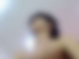 Live cam show with Matiwhottx - Blowjob on madthumbs