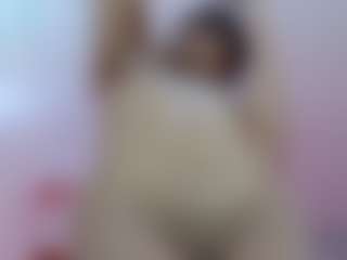 Live cam show with Matiwhottx - Tease on Free Soda
