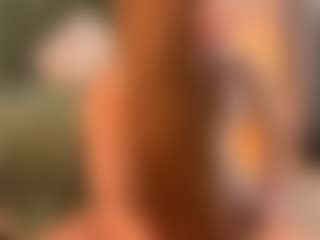 Mia-Nostalgia's Live Sex Cam Show