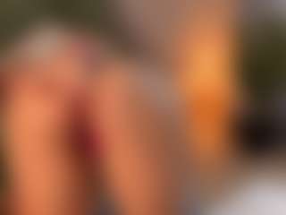 Mia-Nostalgia's Live Sex Cam Show