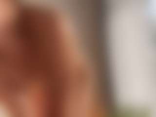 Mia-Nostalgia's Live Sex Cam Show
