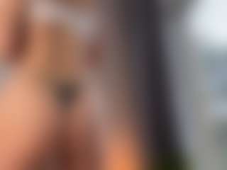 Mia-Nostalgia's Live Sex Cam Show