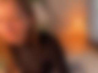 Mia-Nostalgia's Live Sex Cam Show