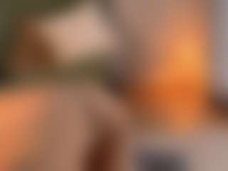 Mia-Nostalgia's Live Sex Cam Show