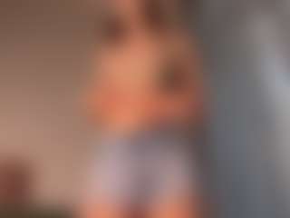 Mia-Nostalgia's Live Sex Cam Show