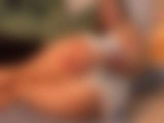 Mia-Nostalgia's Live Sex Cam Show