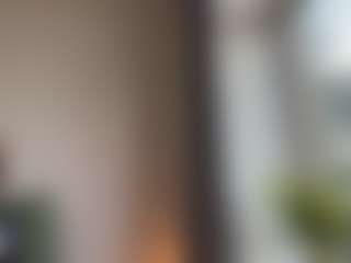 Live cam show with Mia-Nostalgia - Flashing on Porn Luv