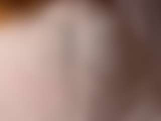 Mia-Nostalgia's Live Sex Cam Show