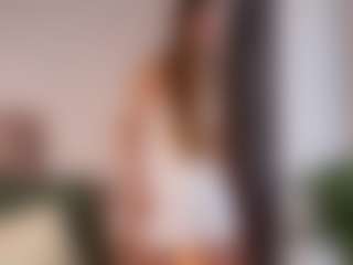 Mia-Nostalgia's Live Sex Cam Show