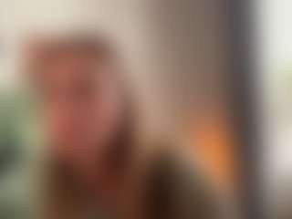 Mia-Nostalgia's Live Sex Cam Show