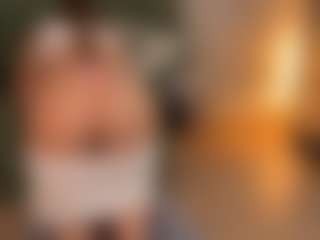 Mia-Nostalgia's Live Sex Cam Show