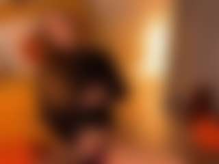 Mia-Nostalgia's Live Sex Cam Show