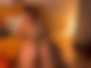 Live cam show with Mia-Nostalgia - Blowjob on sexylive.show