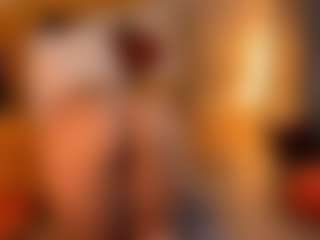 Mia-Nostalgia's Live Sex Cam Show