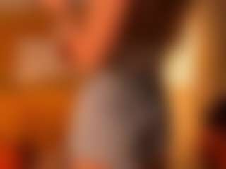Mia-Nostalgia's Live Sex Cam Show