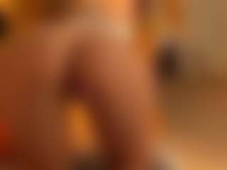 Mia-Nostalgia's Live Sex Cam Show