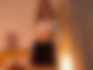 Live cam show with Mia-Nostalgia - Fingering on Camsoda
