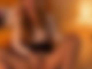 Mia-Nostalgia's Live Sex Cam Show