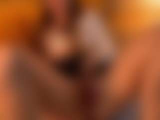 Mia-Nostalgia's Live Sex Cam Show