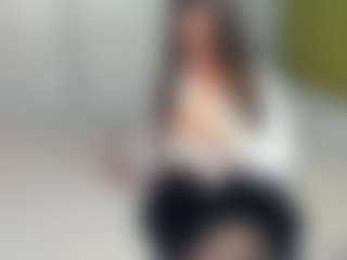 Live cam show with MitziHollaway - Sexwebcam on sexytreat.net