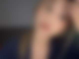 Live cam show with SeleneSmithheart - Bedroom on Fapmatic.com