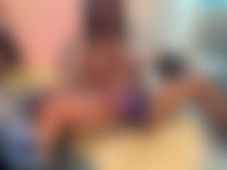 SunniSoles99's Live Sex Cam Show