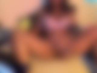 Live cam show with SunniSoles99 - Ass Clapping on Chatstar