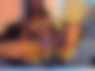 SunniSoles99's Live Sex Cam Show