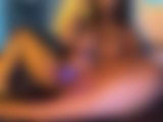 SunniSoles99's Live Sex Cam Show