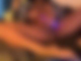 SunniSoles99's Live Sex Cam Show